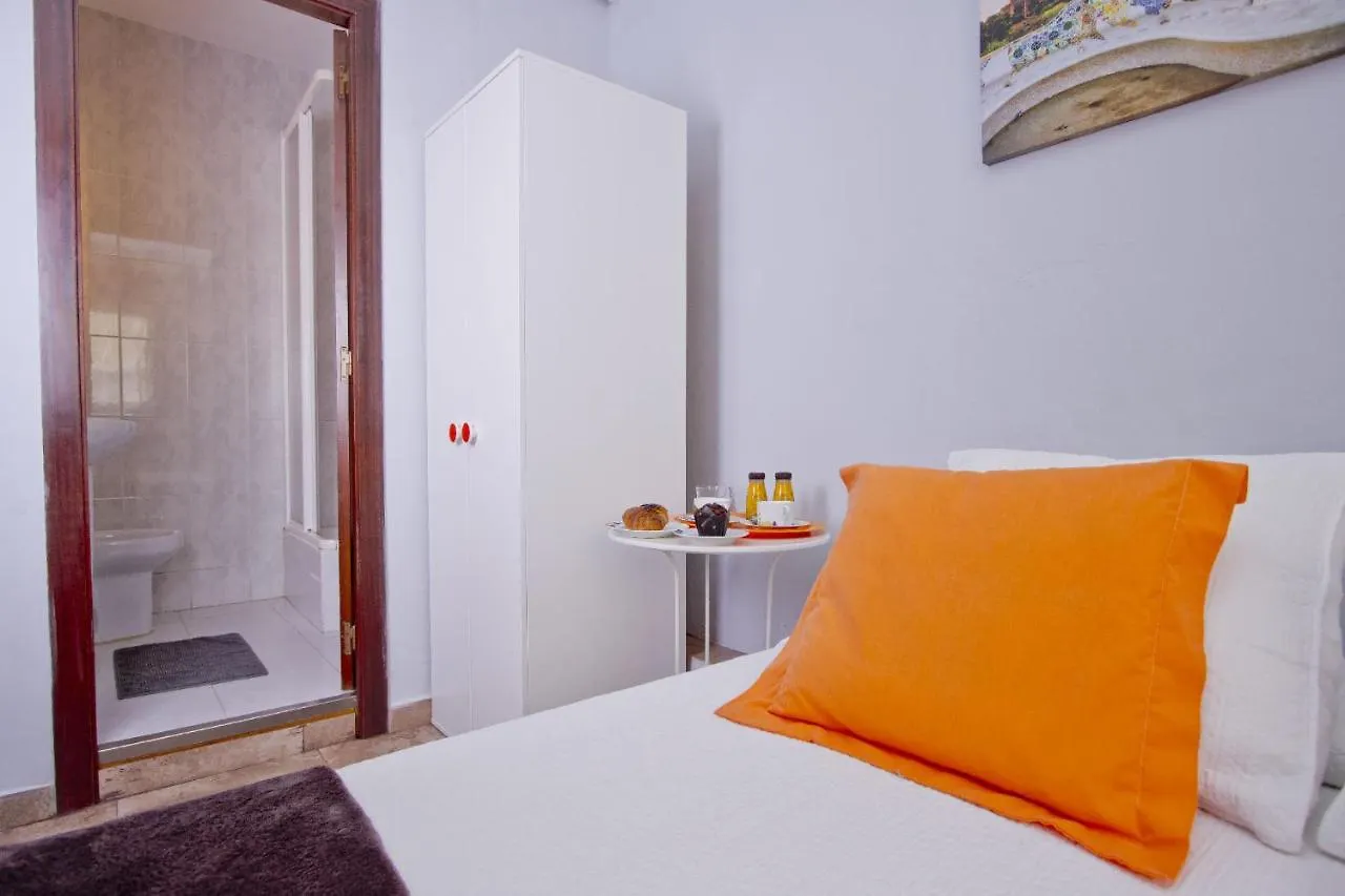 Guest house Barcelona City Seven
